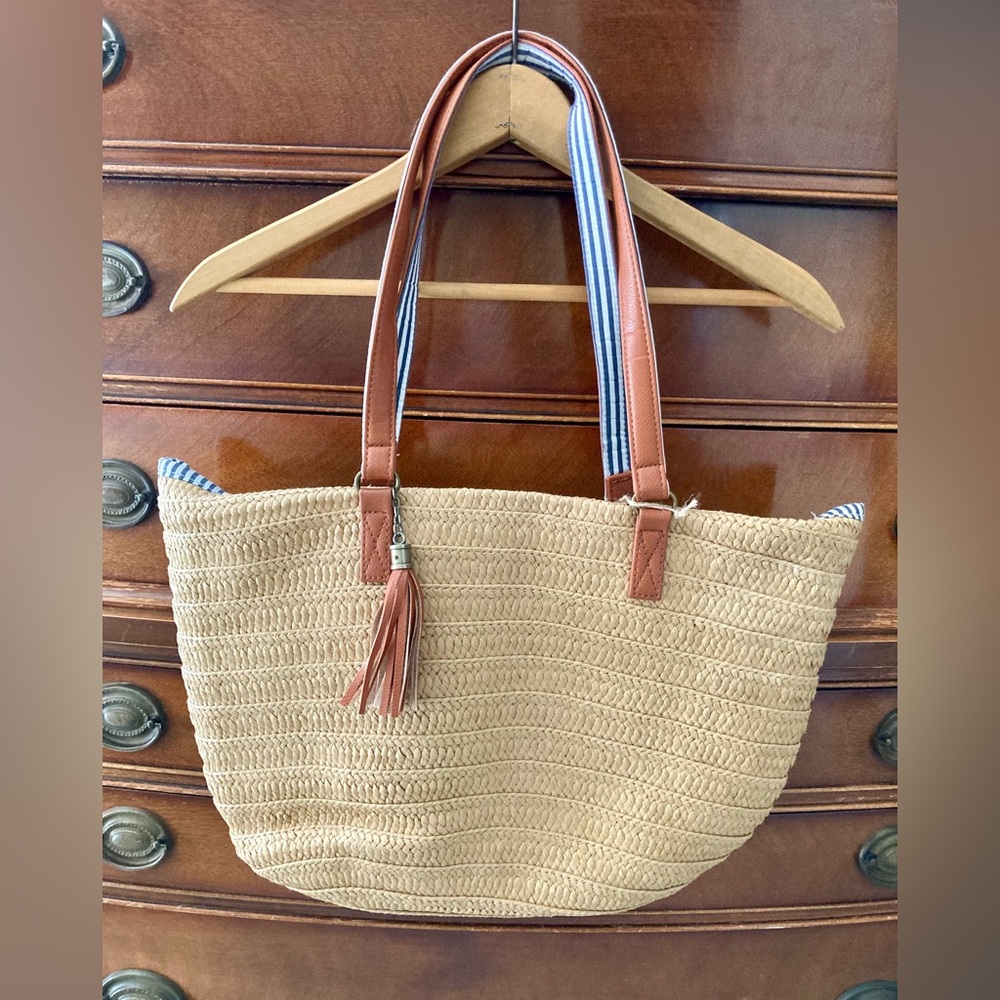 Woven Straw Tote Bag with Vegan Leather Straps